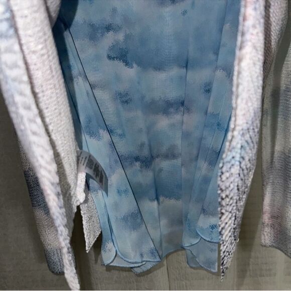 SIONI L White Blue Pink Cloud Floral Reverse Knit Sweater Blouse Pullover - Picture 9 of 11